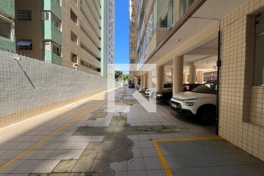 Garagem de apartamento para alugar com 1 quarto, 25m² em José Menino, Santos