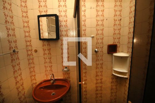 Banheiro de apartamento à venda com 3 quartos, 70m² em Vila da Penha, Rio de Janeiro