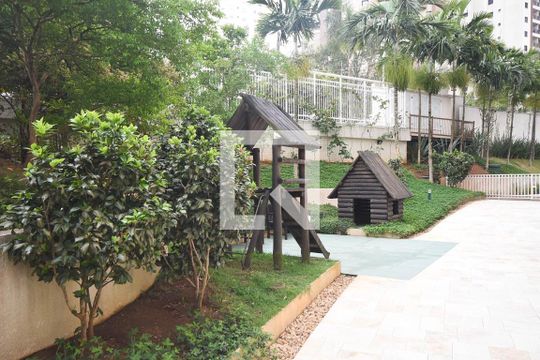 Playground de apartamento à venda com 4 quartos, 211m² em Vila Andrade, São Paulo