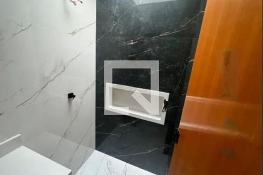 Casa à venda com 3 quartos, 145m² em Vila Carrão, São Paulo