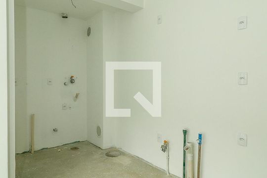 Cozinha de apartamento à venda com 2 quartos, 51m² em Santa Cecília, Porto Alegre