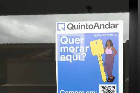 Placa de apartamento à venda com 2 quartos, 51m² em Santa Cecília, Porto Alegre