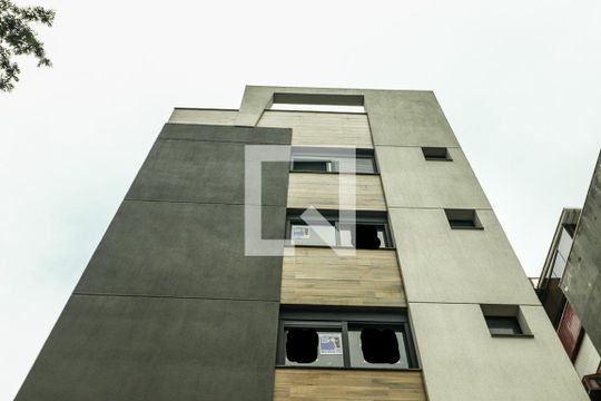 Fachada de apartamento à venda com 2 quartos, 51m² em Santa Cecília, Porto Alegre