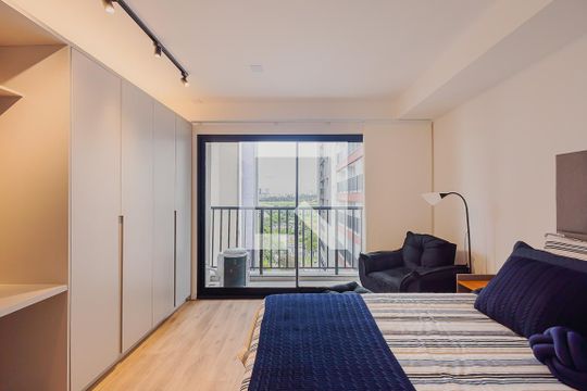 Quarto de kitnet/studio para alugar com 1 quarto, 24m² em Pinheiros, São Paulo
