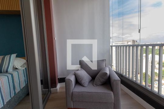 Stúdio - Varanda de kitnet/studio à venda com 1 quarto, 28m² em Perdizes, São Paulo