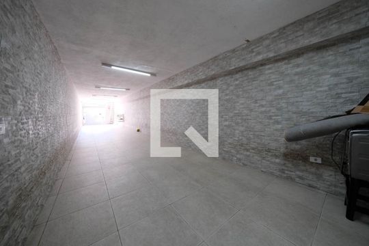 Garagem de casa à venda com 3 quartos, 200m² em Vila Rio Branco, São Paulo