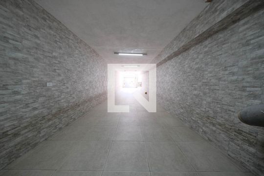 Garagem de casa à venda com 3 quartos, 200m² em Vila Rio Branco, São Paulo