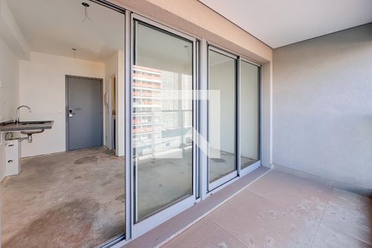 Varanda de kitnet/studio à venda com 1 quarto, 26m² em Vila Mariana, São Paulo