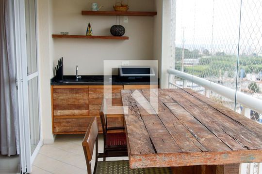 Sacada de apartamento para alugar com 3 quartos, 115m² em Vila Yara, Osasco