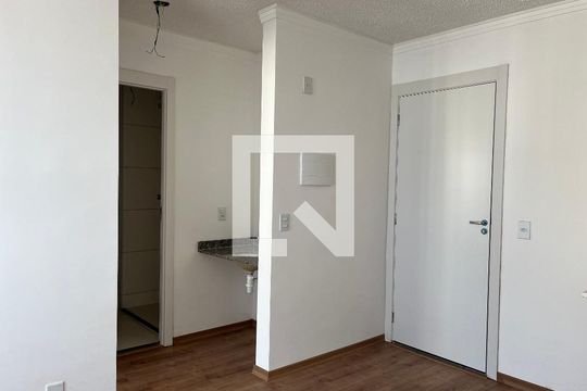 Sala de apartamento para alugar com 2 quartos, 35m² em Várzea da Barra Funda, São Paulo