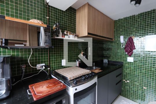 Cozinha de apartamento para alugar com 2 quartos, 60m² em Vila Mariana, São Paulo