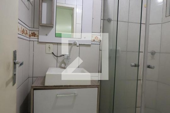 Banheiro de apartamento para alugar com 2 quartos, 38m² em Mato Grande, Canoas