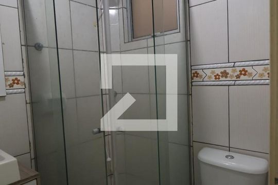 Banheiro de apartamento para alugar com 2 quartos, 38m² em Mato Grande, Canoas