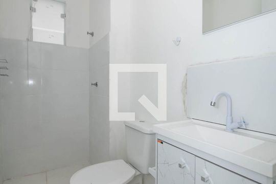 Banheiro de apartamento à venda com 1 quarto, 32m² em Vila Gumercindo, São Paulo