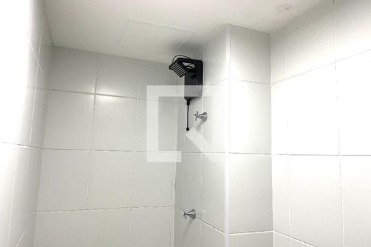 Banheiro de apartamento à venda com 1 quarto, 38m² em Barra Funda, São Paulo