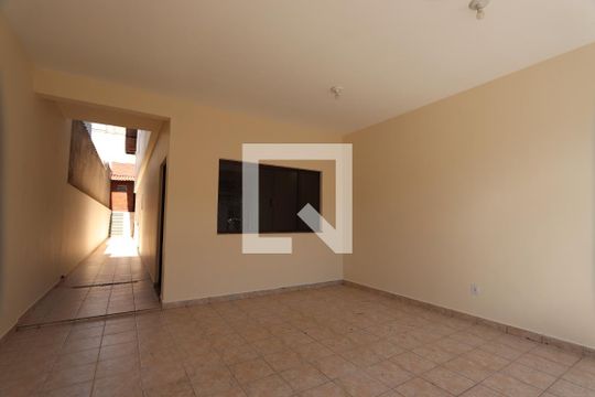 Garagem de casa à venda com 3 quartos, 205m² em Jardim Cotiana, São Paulo