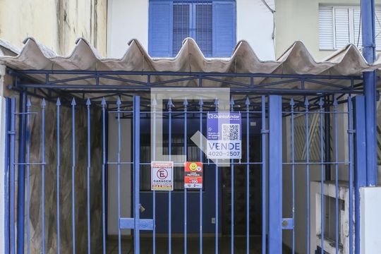 Fachada de casa à venda com 3 quartos, 120m² em Alto da Lapa, São Paulo