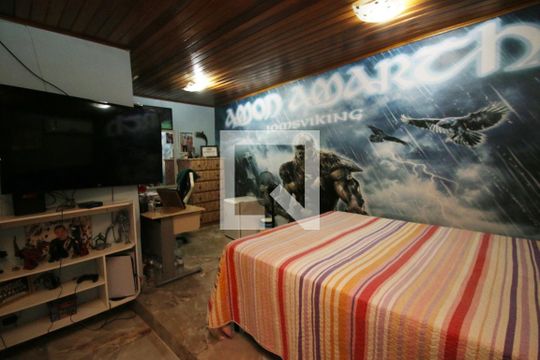 Quarto 1 de casa à venda com 2 quartos, 171m² em Penha Circular, Rio de Janeiro