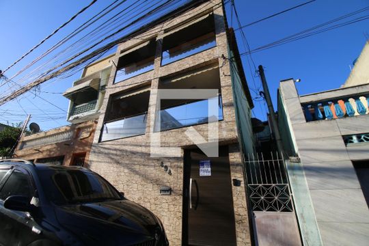 Fachada da casa de casa à venda com 2 quartos, 171m² em Penha Circular, Rio de Janeiro
