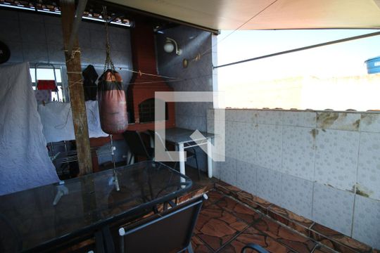 Churrasqueira de casa à venda com 2 quartos, 171m² em Penha Circular, Rio de Janeiro