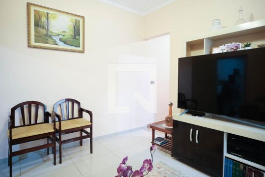 Sala de casa à venda com 4 quartos, 130m² em Jardim Nordeste, São Paulo