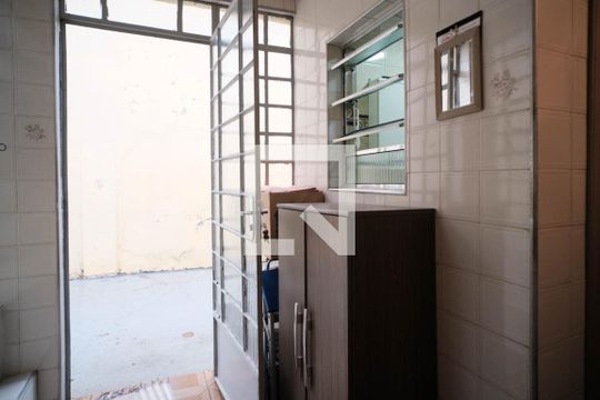 Cozinha de casa à venda com 4 quartos, 130m² em Jardim Nordeste, São Paulo