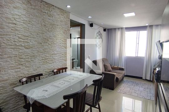 Sala de apartamento à venda com 2 quartos, 67m² em Jardim Celeste, São Paulo