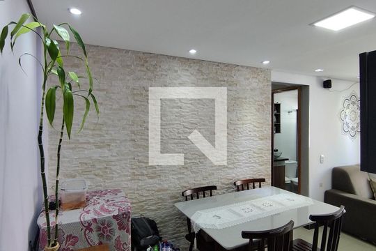 Sala de apartamento à venda com 2 quartos, 67m² em Jardim Celeste, São Paulo