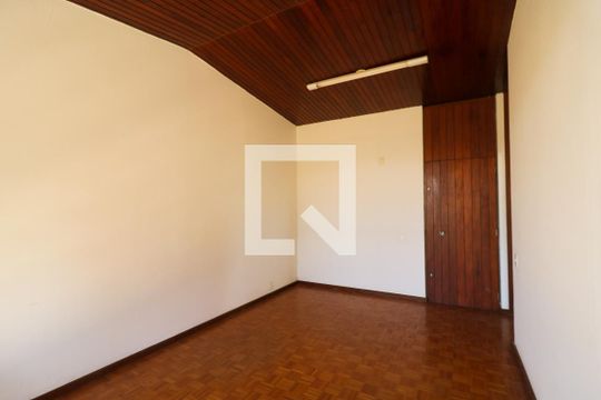 Sala 2 de casa à venda com 4 quartos, 500m² em Menino Deus, Porto Alegre