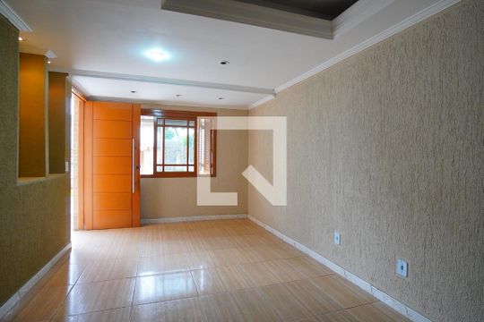 Casa à venda com 5 quartos, 188m² em Sarandi, Porto Alegre