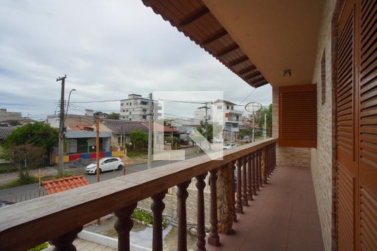 Quarto 4 Varanda - Segundo Andar de casa à venda com 5 quartos, 188m² em Sarandi, Porto Alegre