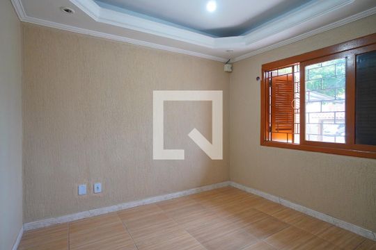 Quarto 1 de casa à venda com 5 quartos, 188m² em Sarandi, Porto Alegre