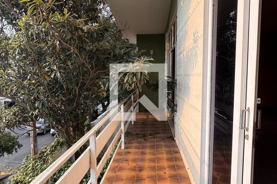 Sacada de casa à venda com 3 quartos, 252m² em Jardim do Trevo, Campinas