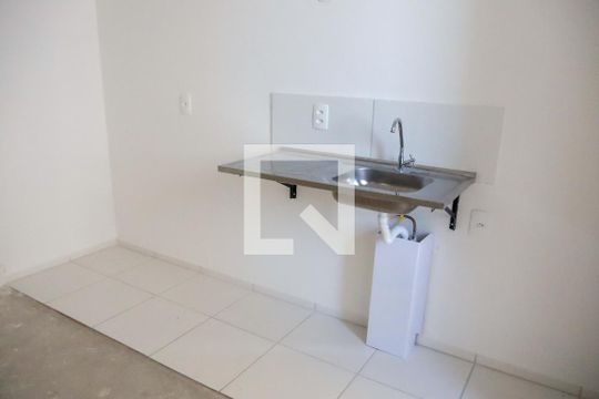 Cozinha de apartamento para alugar com 3 quartos, 49m² em Veloso, Osasco
