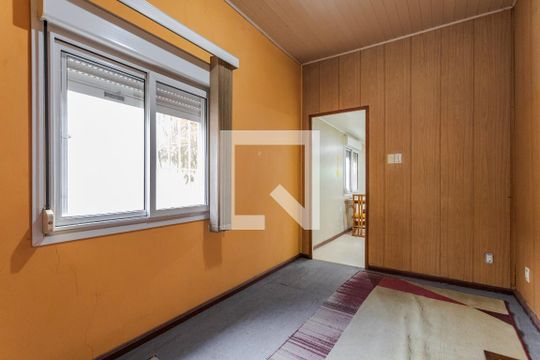 Casa à venda com 2 quartos, 150m² em São João, Porto Alegre