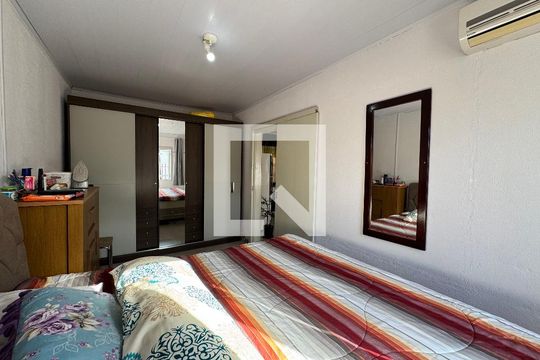 Quarto 1 de casa à venda com 2 quartos, 102m² em Santos Dumont, São Leopoldo