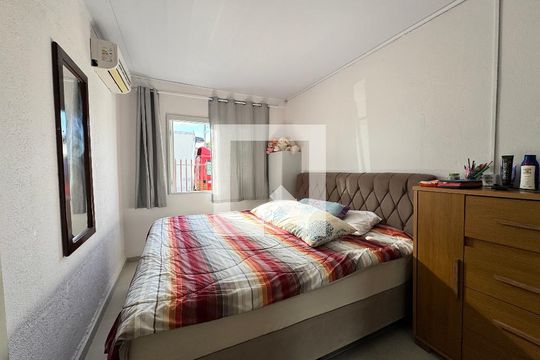 Quarto 1 de casa à venda com 2 quartos, 102m² em Santos Dumont, São Leopoldo