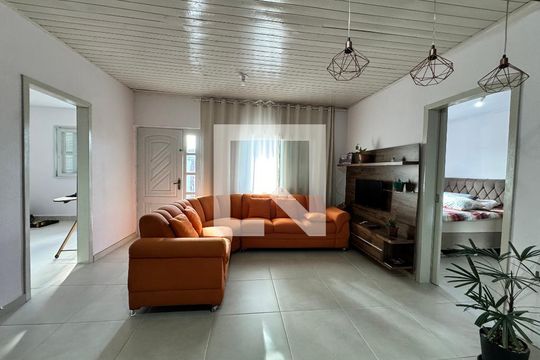 Casa à venda com 2 quartos, 102m² em Santos Dumont, São Leopoldo