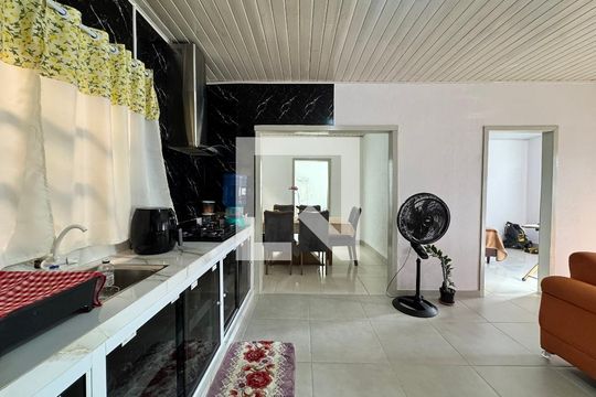 Cozinha de casa à venda com 2 quartos, 102m² em Santos Dumont, São Leopoldo