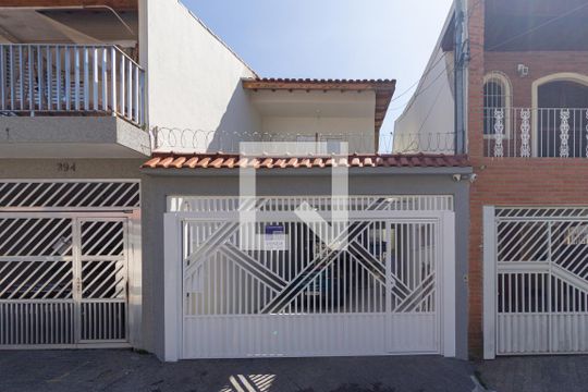 Fachada de casa à venda com 3 quartos, 147m² em Bela Vista, Osasco