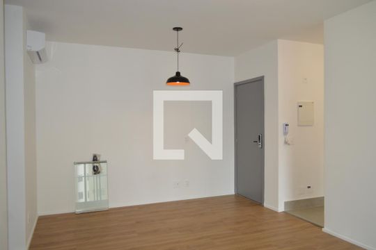 Sala de apartamento à venda com 2 quartos, 66m² em Vila Mariana, São Paulo