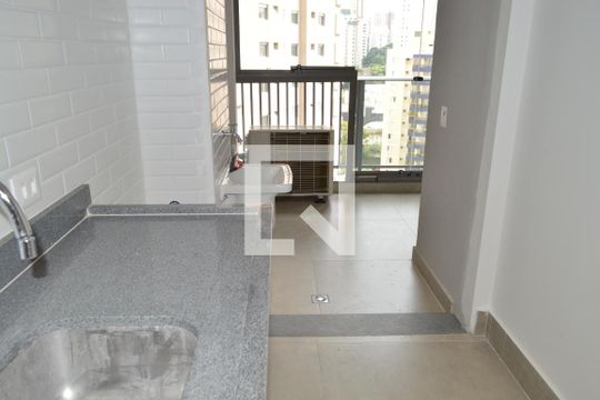 Cozinha de apartamento à venda com 2 quartos, 66m² em Vila Mariana, São Paulo