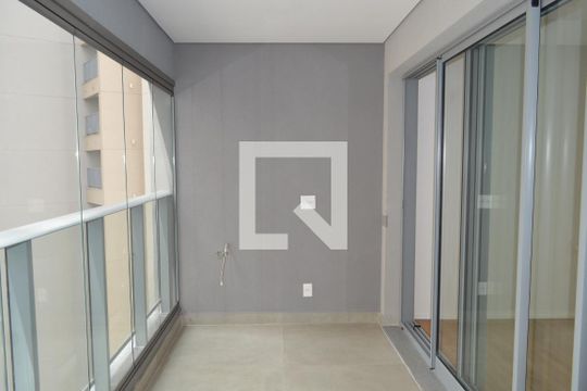 Varanda de apartamento à venda com 2 quartos, 66m² em Vila Mariana, São Paulo