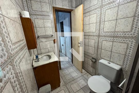 Banheiro de casa à venda com 4 quartos, 110m² em Jardim America, São Leopoldo