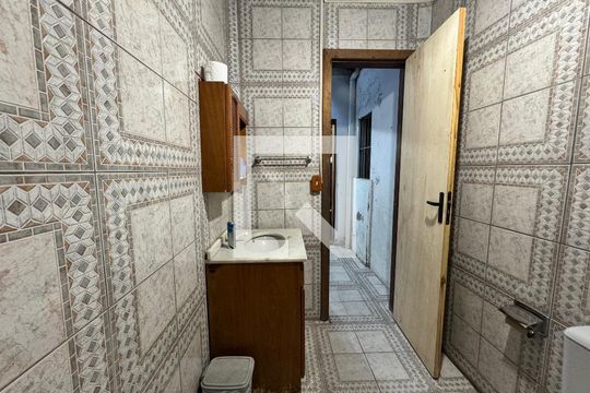 Banheiro de casa à venda com 4 quartos, 110m² em Jardim America, São Leopoldo