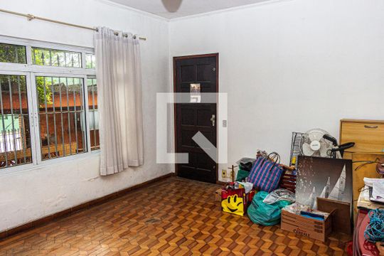 Casa à venda com 3 quartos, 126m² em Vila Constança, São Paulo
