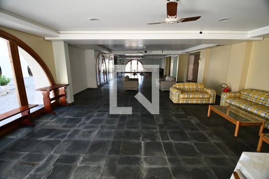 Hall social de apartamento à venda com 3 quartos, 88m² em Jardim das Paineiras, Campinas