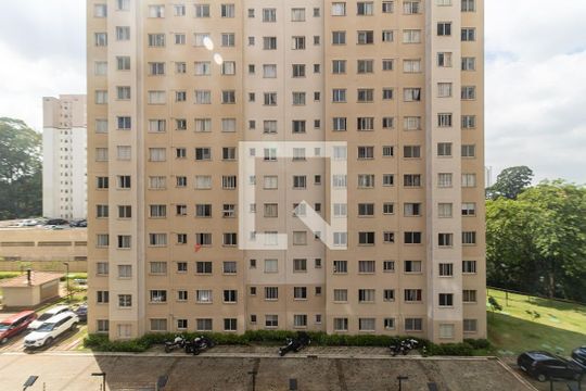 Vista do Quarto de apartamento à venda com 2 quartos, 43m² em Parque Bristol, São Paulo