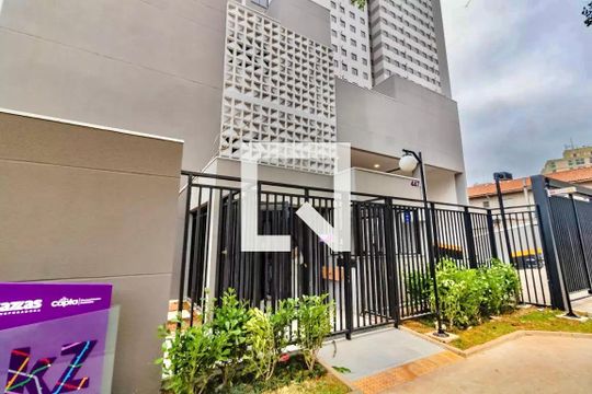Fachada de apartamento à venda com 2 quartos, 37m² em Vila Mira, São Paulo