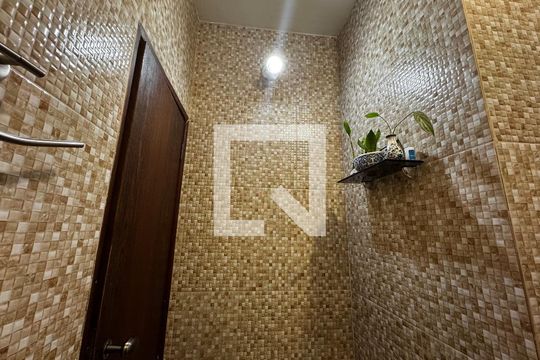 Banheiro 4 de casa à venda com 8 quartos, 350m² em São Geraldo, Belo Horizonte